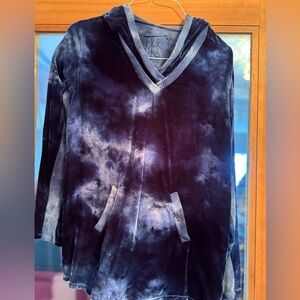 Johnny Was Tie-Dye Hoodie - Blue and Gray velvet with hood and front pocket